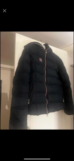 Spooks vinterjacka - Liten i storlek! Fin men använd Varm