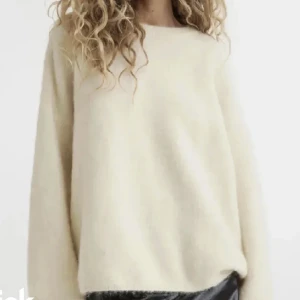 Mohair Tröja - Stickad tröja, Mohair från Hm Skriv för fler frågor 