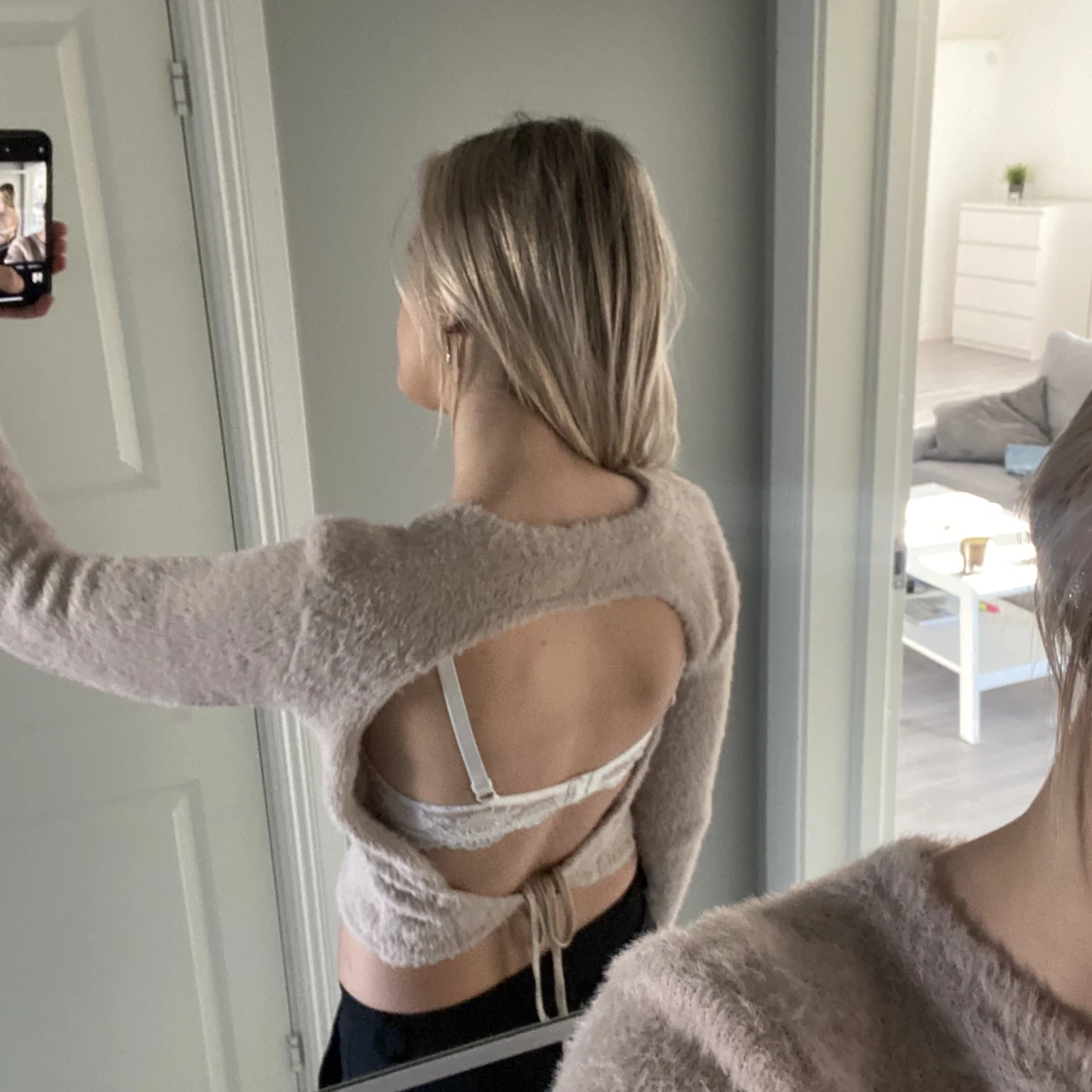 Beige stickad rygglös tröja - 90