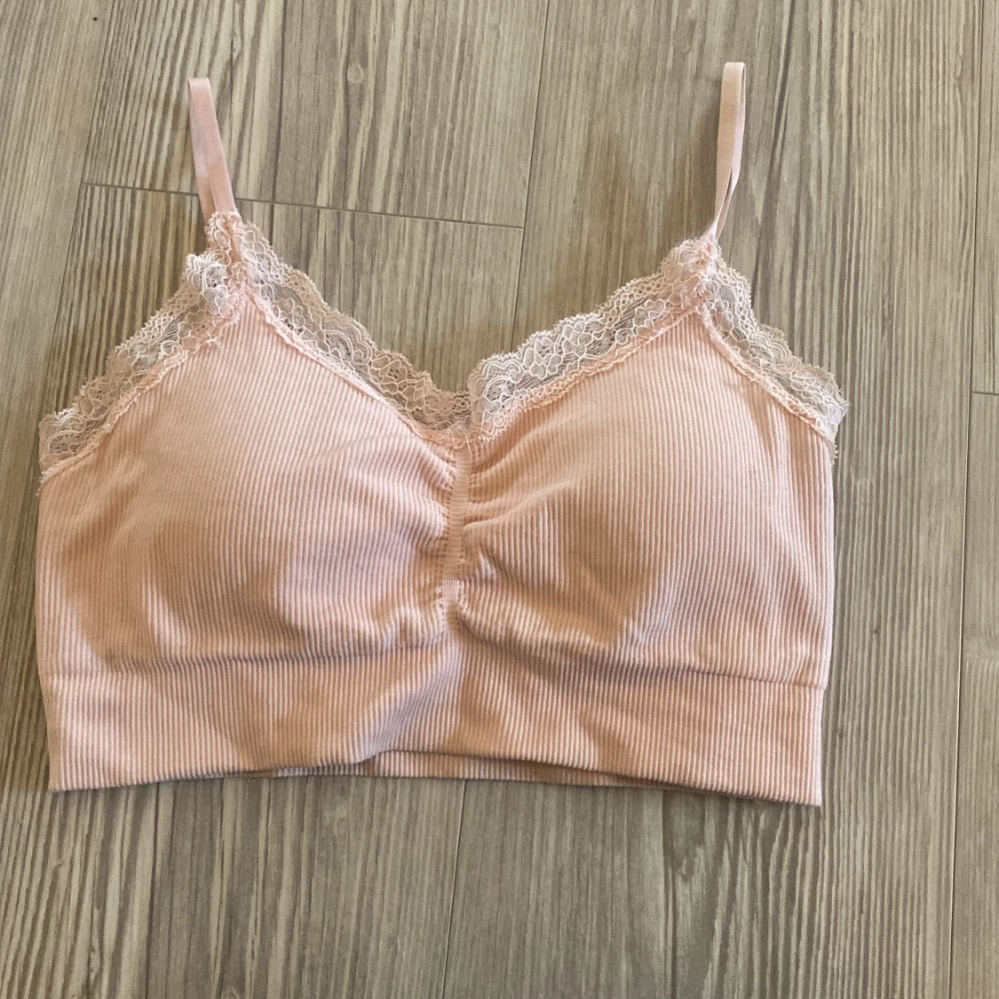 Bh/topp med vadderad kupa i