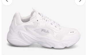 Fila Skor  - Säljer dessa jättefina äkta fila skor som tyvärr inte kommer till andvändning! 💞Har bara använts 2 gånger och är i nyskick! Hämta i uppsala eller så kan jag skicka via post! 💞💞💞🌸✨