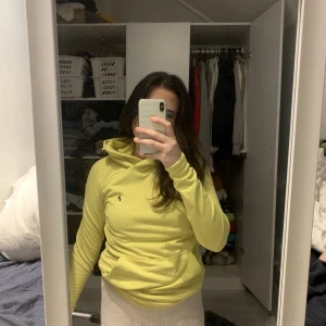 Peak tröja  - Helt oanvänd 