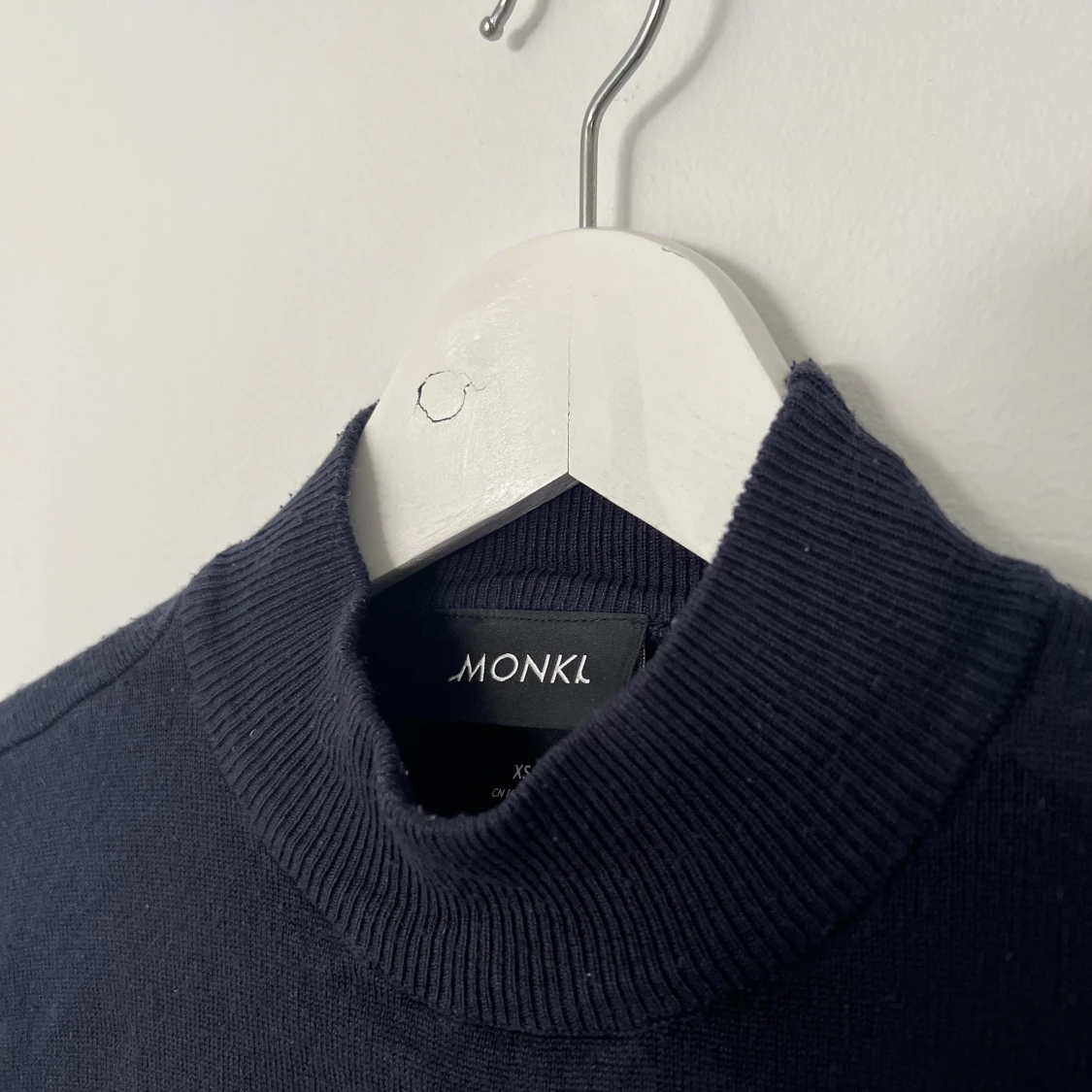 marinblå turtleneck - 90