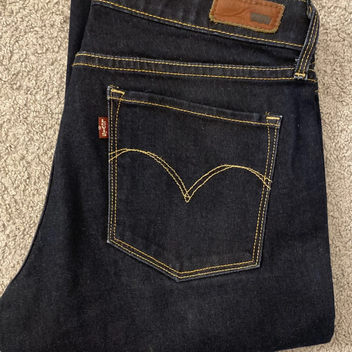 Levis jeans  - 90