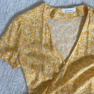 Klänning Samsœ Samsœ - Knappt använd!