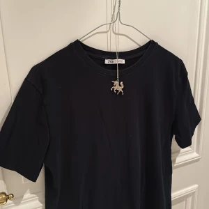 T-shirt - Helt vanlig bli t-shirt, fint skick. 