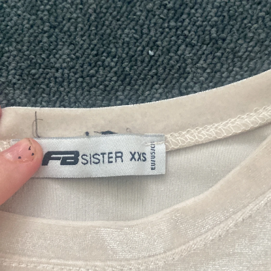 En jätte fin t-shirt  - 90