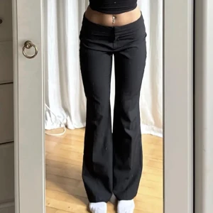 Lågmidjande kostymbyxor  - jätte snygga kostymbyxor 