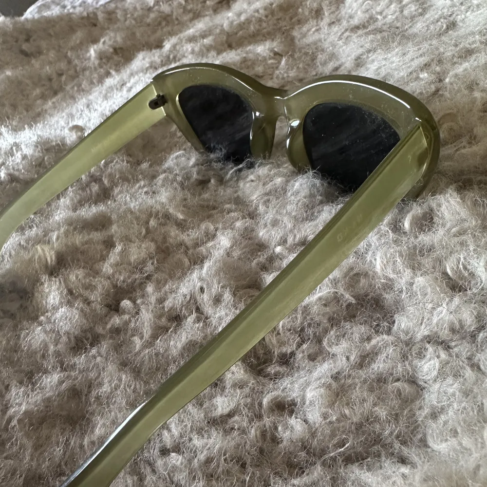Solglasögon från Nakd, aldrig använda 🌼. Accessoarer.
