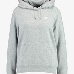 Säljer min sparsamt använda Nike hoodie💗