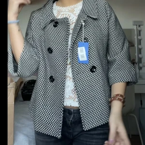 Trekvartsärmad kappa - Så fin trekvartsärmad kappa!