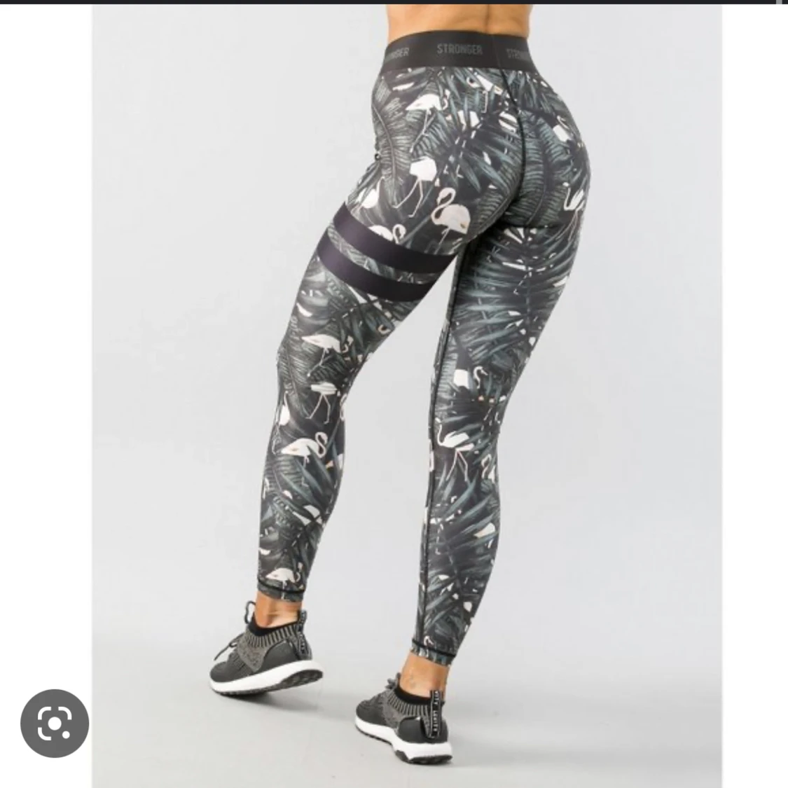 Träningstights från Stronger - 91