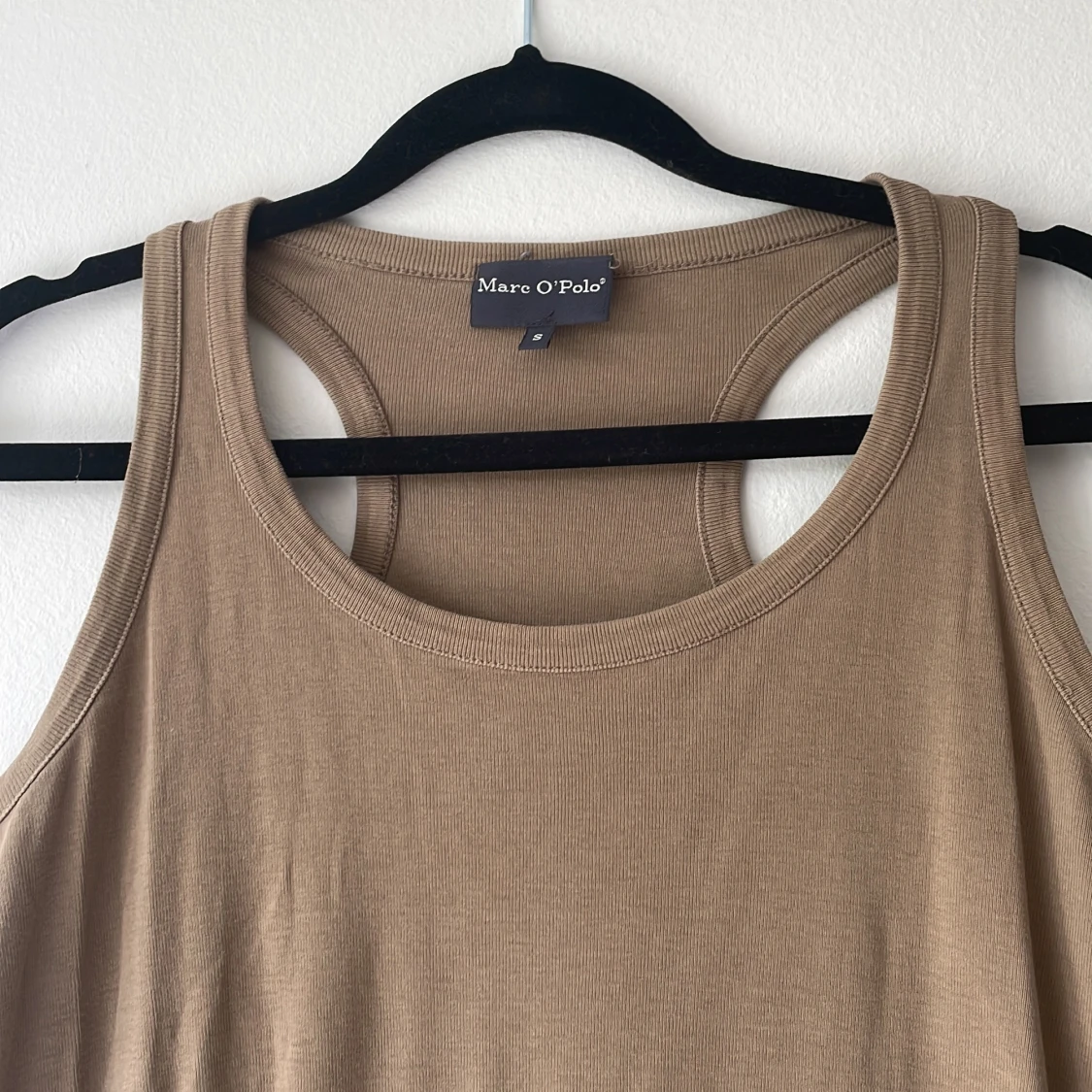 Figursydd klänning  - 90