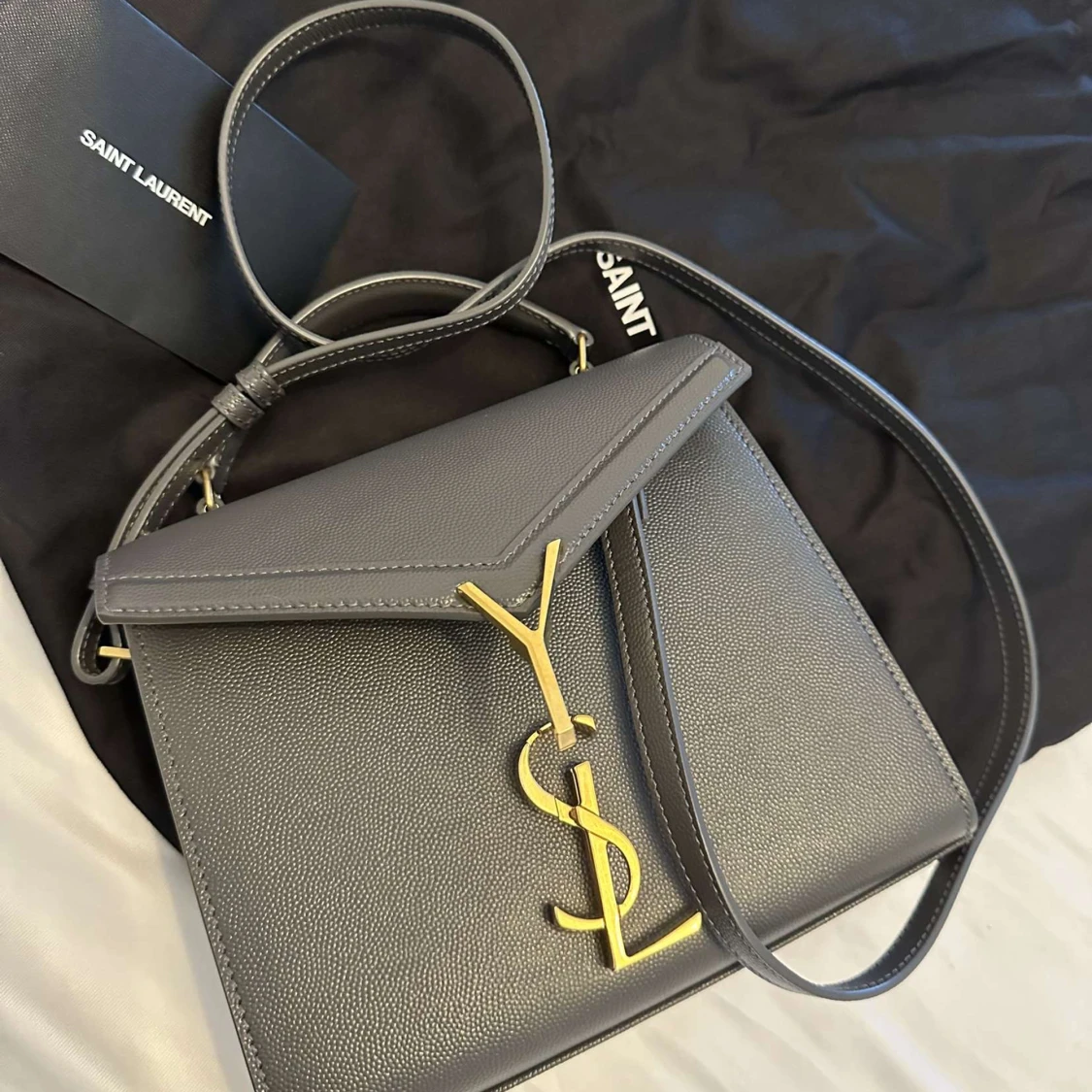 Ysl cassandra  - 90