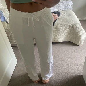 Linnebyxor  - Jättefina linnebyxor, aldrig använda! 💗💗