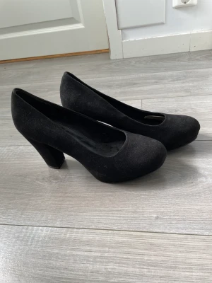 Klackskor  - Klackskor i jättebra skick 