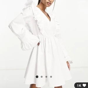 Sommarklänning Asos  - Superfin sommarklänning, aldrig använd och lappar kvar