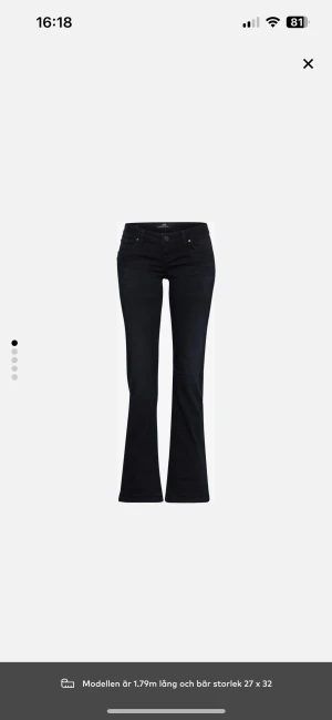 LTB jeans i svart - Helt slutsålda nya LTB jeans i storlek 26x32 Lågmidjade  Inga defekter och aldrig användna  Säljer pga att jag har liknande. Köpte för 800 säljer för minst 600