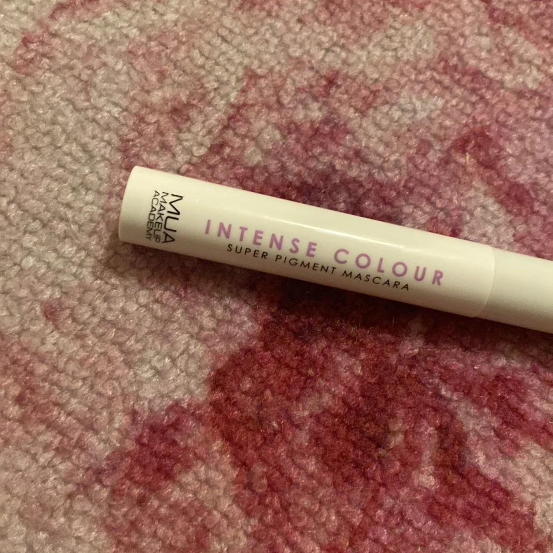 Rosa mascara - 91