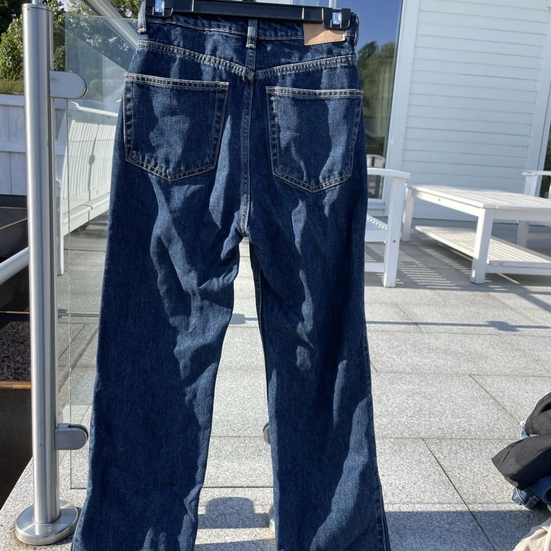 Mörkblå jeans från weekday ROWE - 91