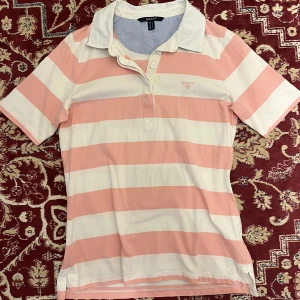 Babydoll tröja🎀😵‍💫 - Vit rosa randig gant tröja, knappt använd 