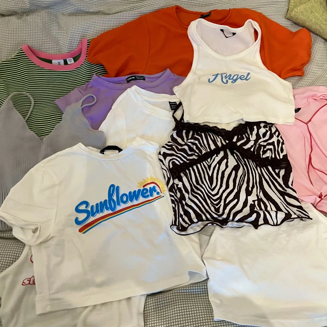 Blandade crop tops 12 st - 90