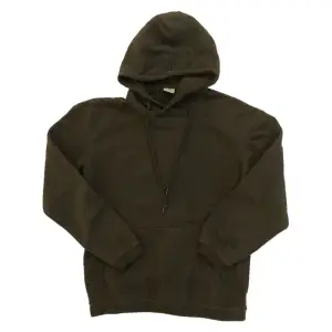 Mörkgrön hoodie i användt skick, står ingen storlek men skulle säga att det är en M.