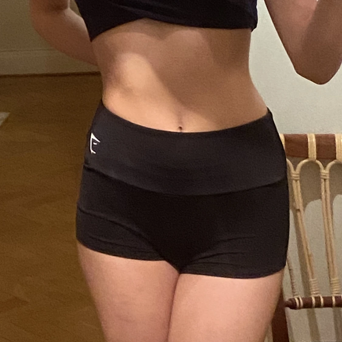 gymshark shorts - 90