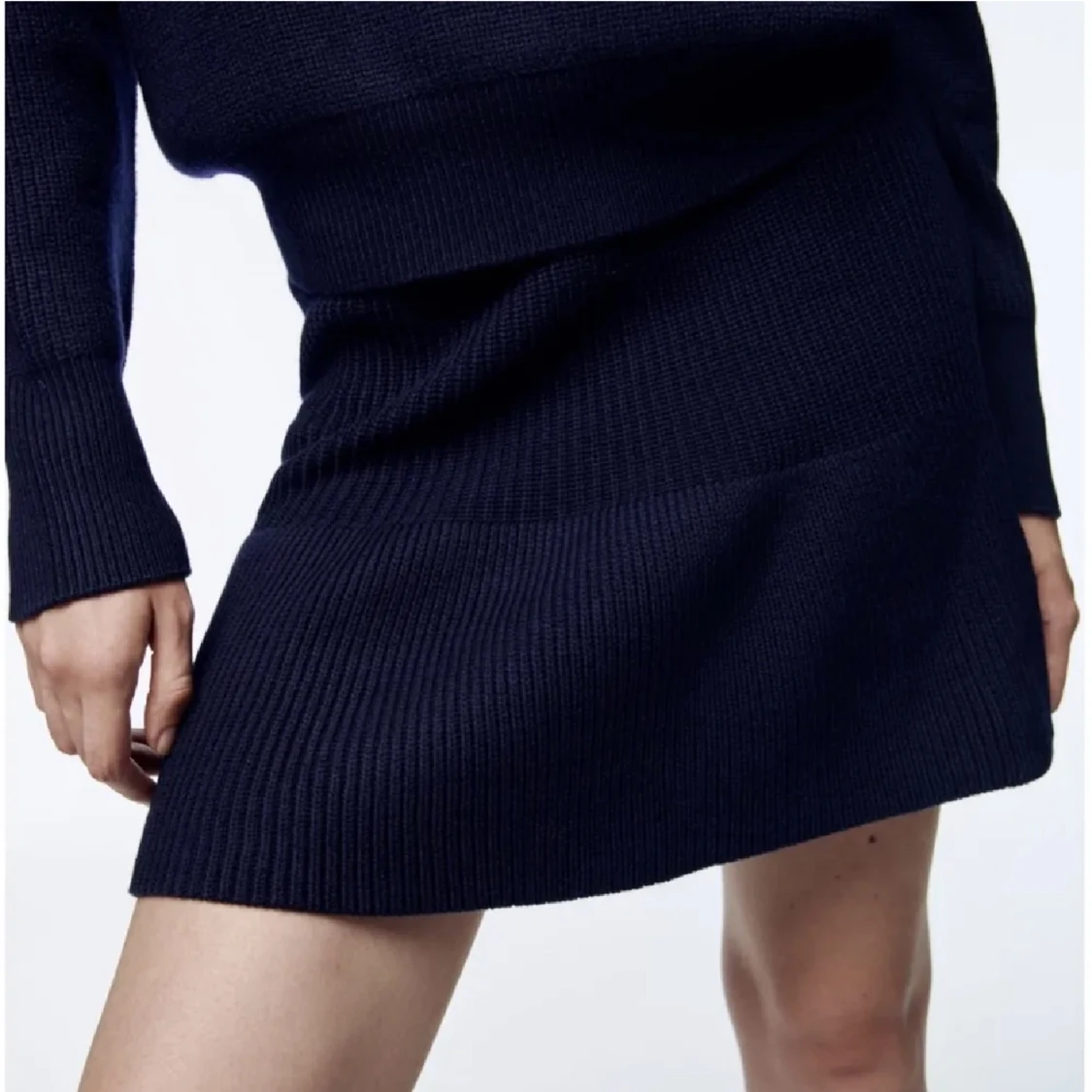 Zara stickad kjol  - 91