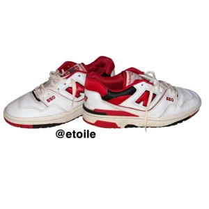 Newbalance 550 - Bra skick men tecken på användning. Skriv för frågor eller fler bilder. 
