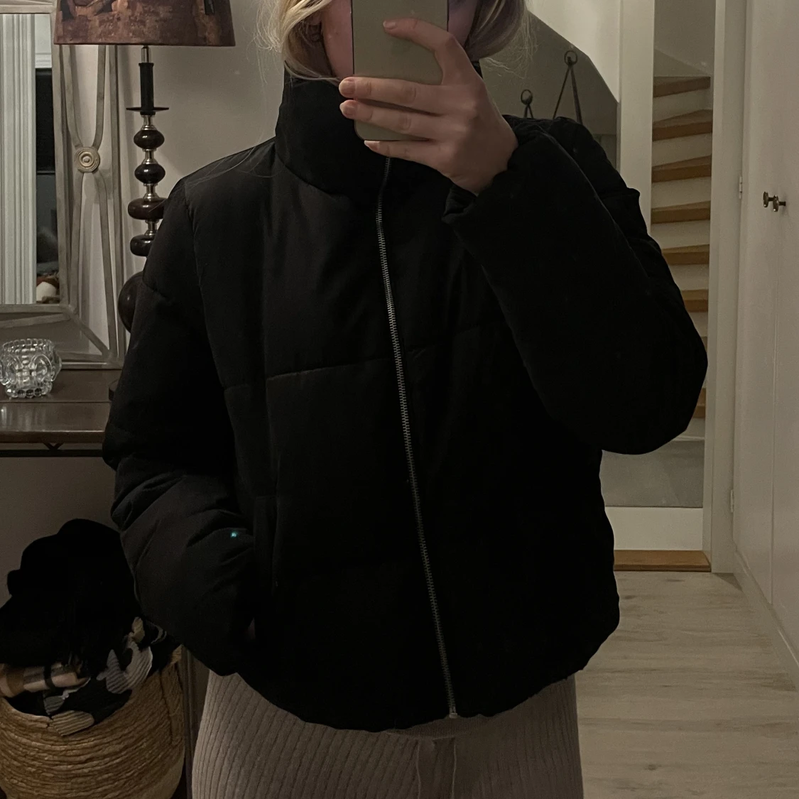 Svart Jacka - 91