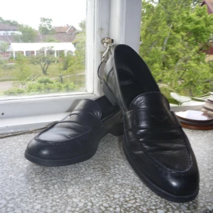 Vagabond loafers  - Loafers/ ballerinaskor från Vagabond. Storlek 40. Säljer pga lite små. Jättebra skick. 