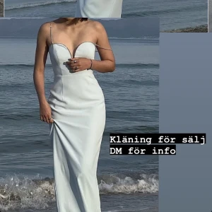 En ljus blå maxi Kläning användes en gång  - Köpte från Na-kd för 1600