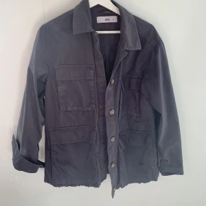 Jacka - Tunn jacka från ellos💕💕💕