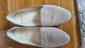 Flats - Leather flats from Vagabond. Casual and comfortable. Used a few times.
