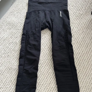 Gymshark energy seamless - Nått år gammal men väldigt sparsamt använda, så i fint skick  