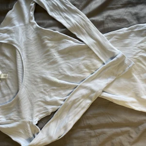 långärmad  - Allt ska bort! Köp köp köp🥳