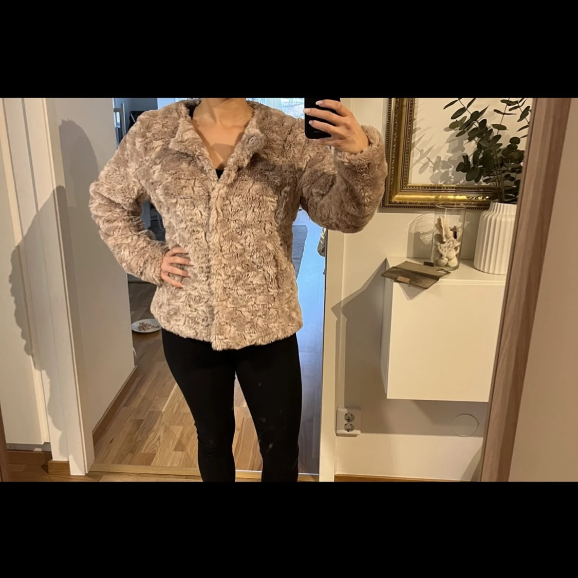 Rosa faux fur /fuskpälsjacka  - 90