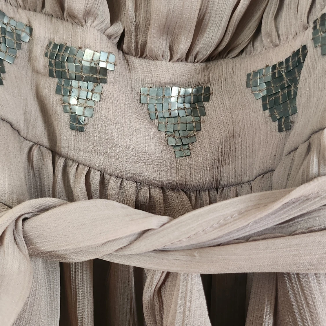 Brun klänning  - 90