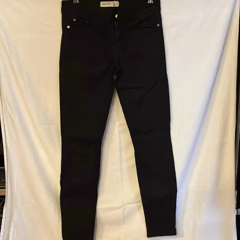 Chloe jeans 27 svarta skick bra. Jeans & Byxor.