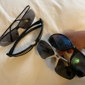 Solglasögon - Har en massa solglasögon som jag inte längre använder! Bara o säga till vilka av dem ni är intresserade av!