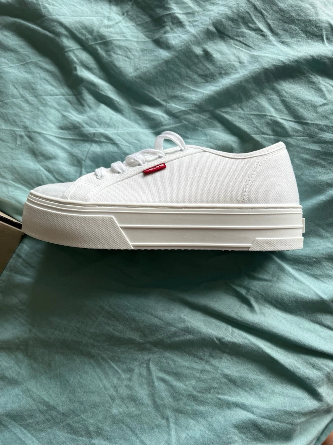 Vita Levi's Tijuana sneakers med platåsula - 1
