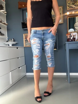 Capri jeans  - Capri jeans midjemått:78cm