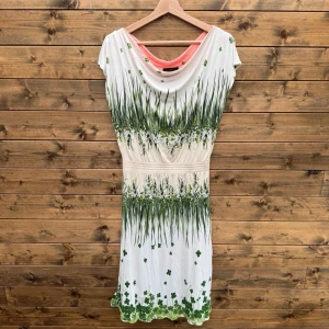 Roberto Cavalli klänning (L)  - Mycket gott begagnat skick. 100% viscose.   1024