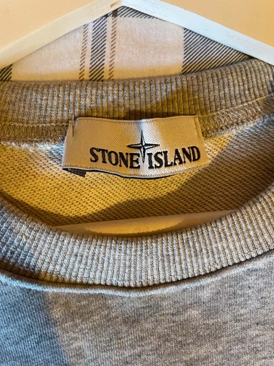 Grå basic sweatshirt - 2