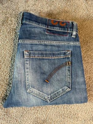 Dondup George  - Dondup Jeans||Skick 9/10||Storlek W32/L34||Modell George||Skriv vid minsta intresse||
