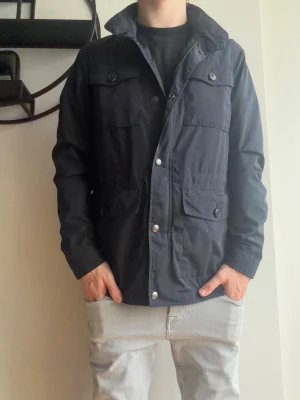 Massimo dutti field jacket - Frågor eller funderingar är de bara fråga