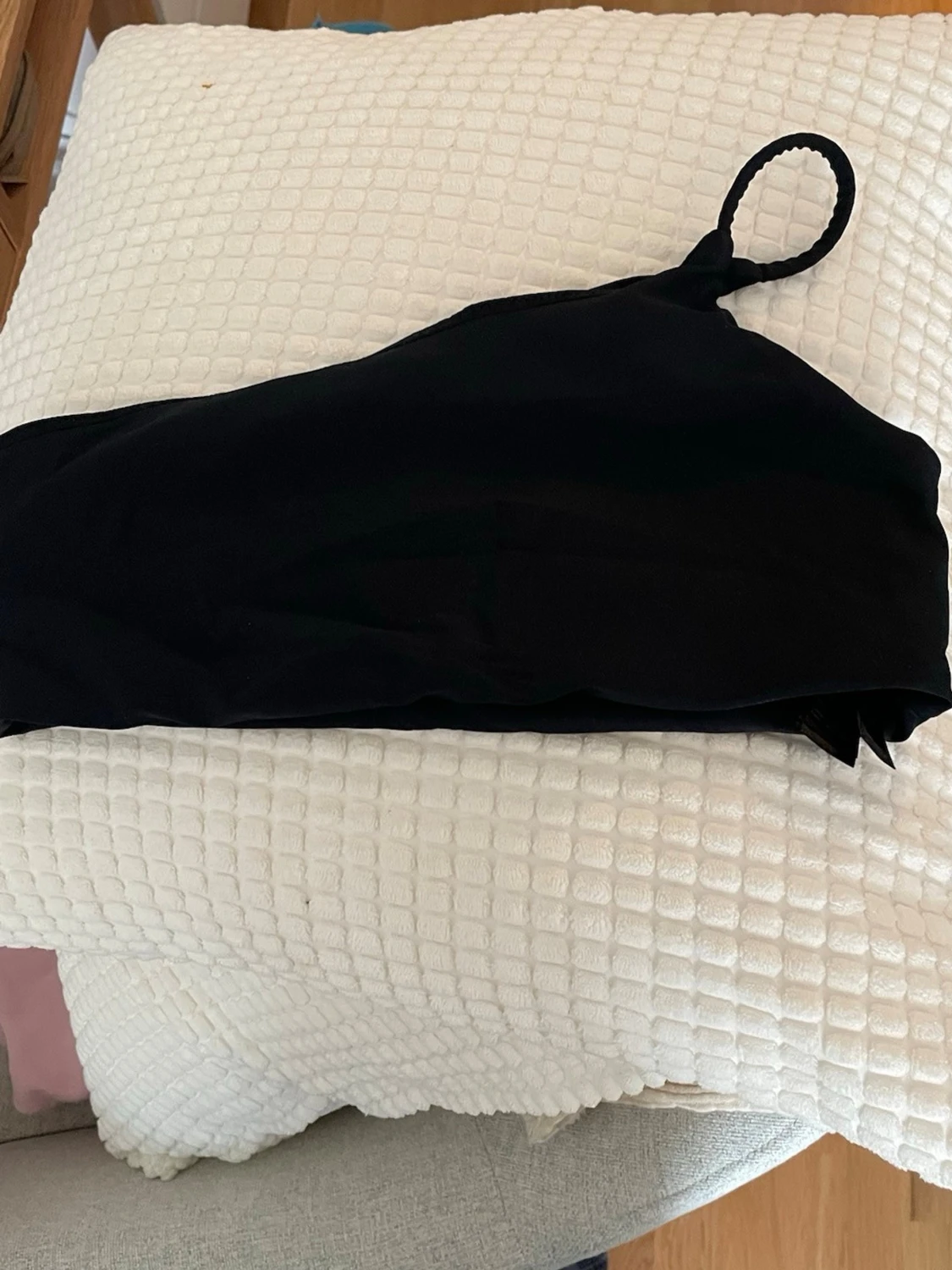 Svart bikiniöverdel från Nakd