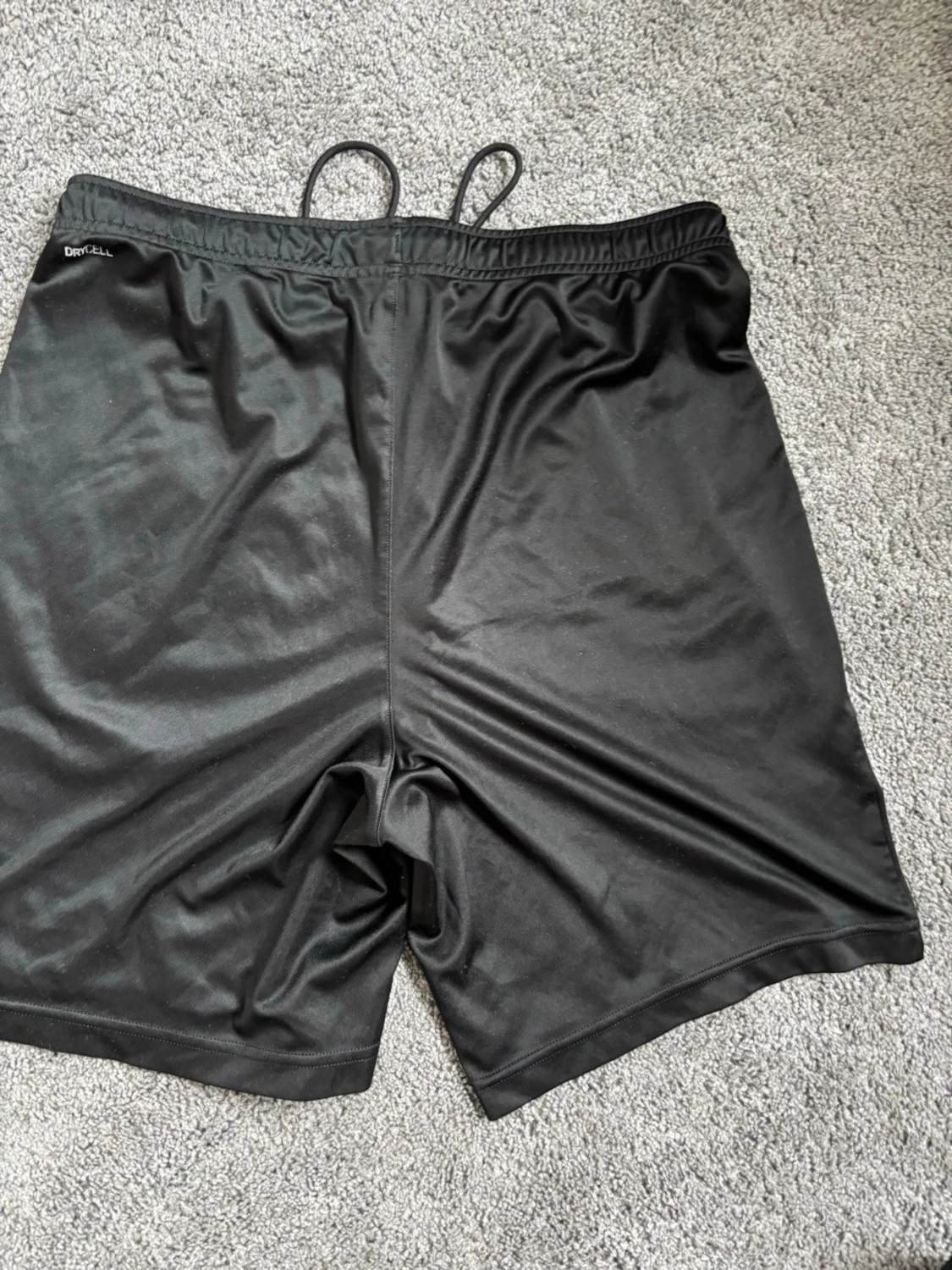 Svarta träningsshorts från Puma - 2