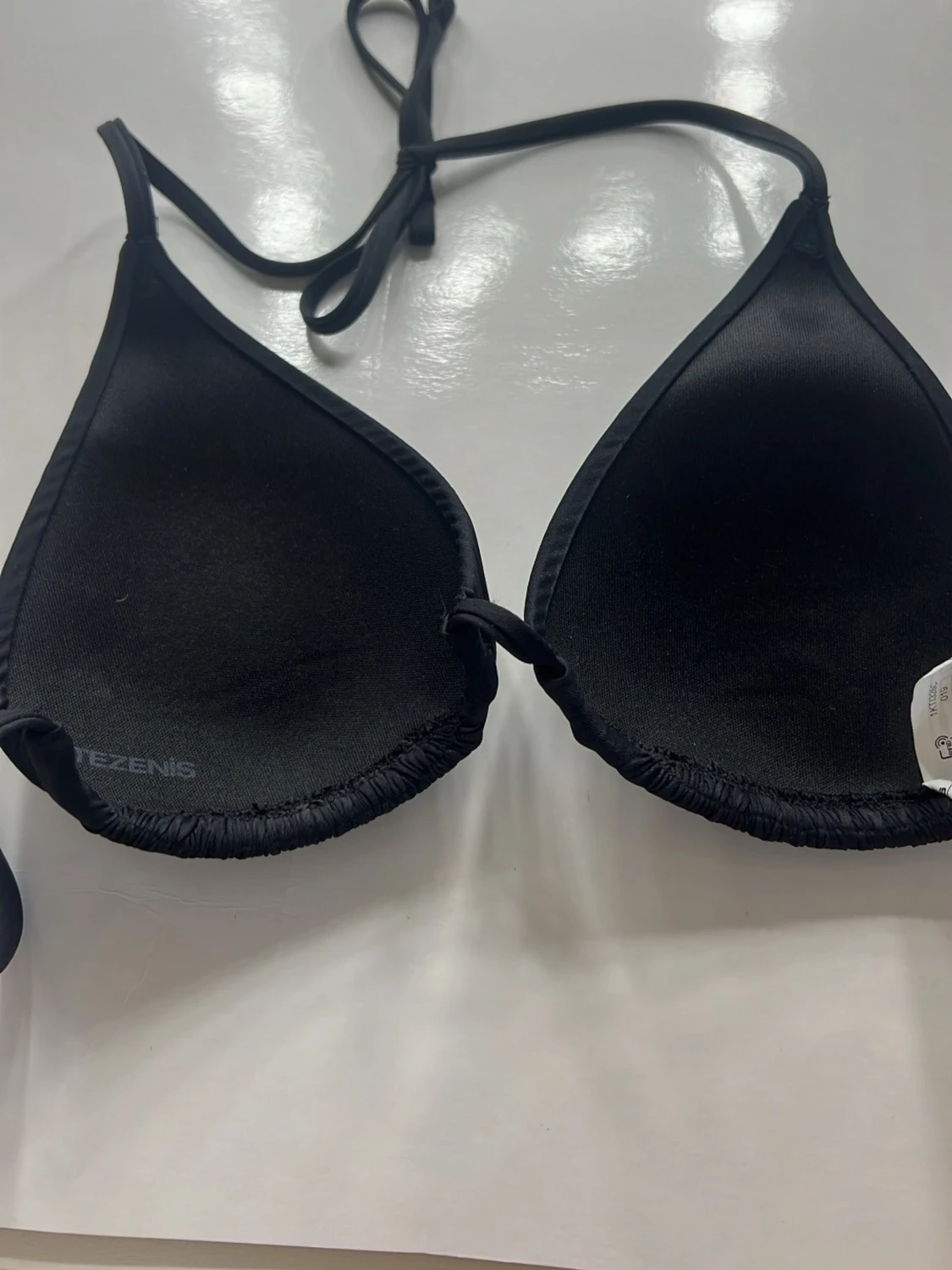 Svart trekantsbikini med knyt - 2